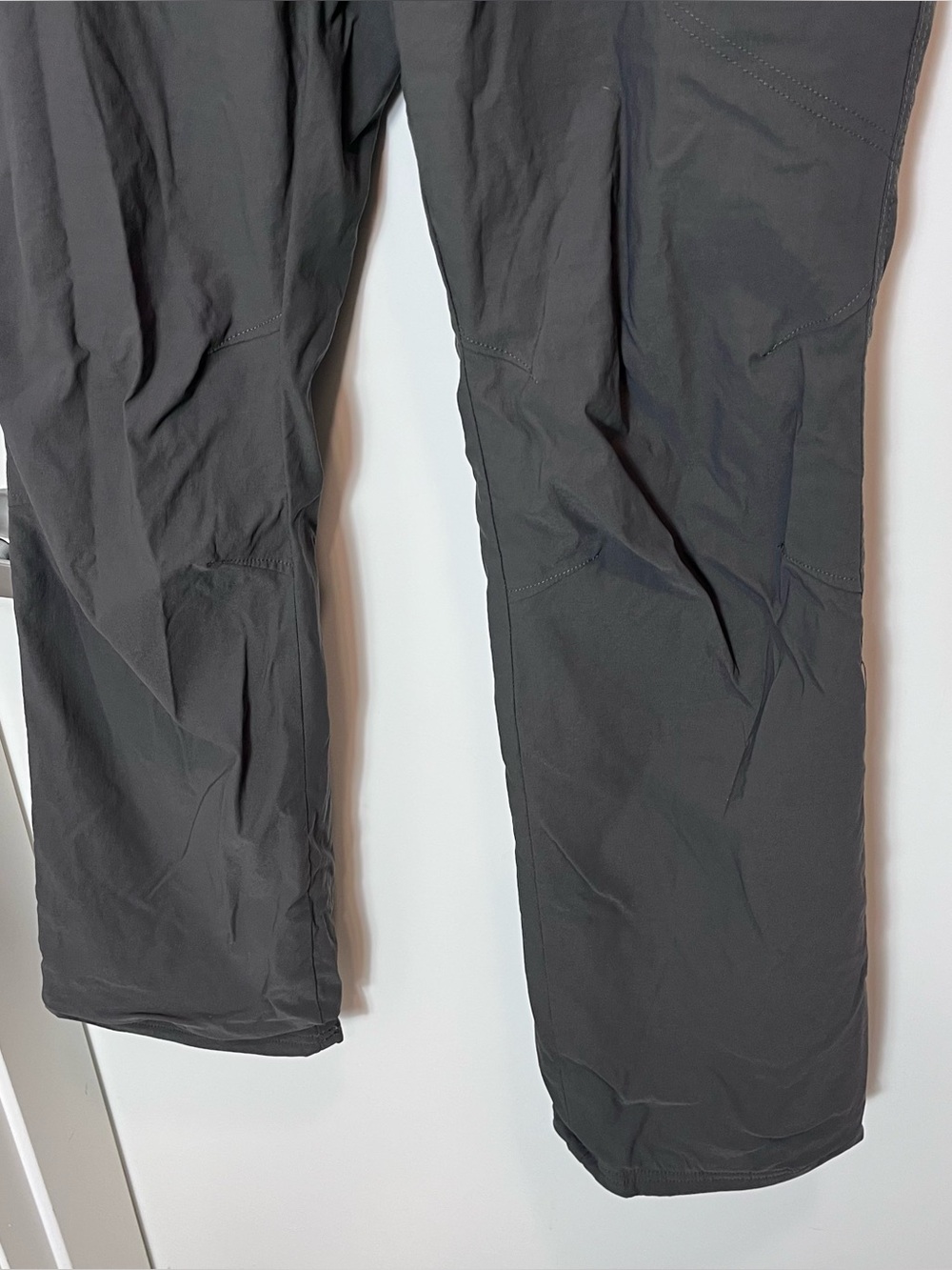 Eddie Bauer Fleece Lined Dark Gray Zip-Pocket Pants Outdoor Gorpcore Women 14 - Picture 4 of 7